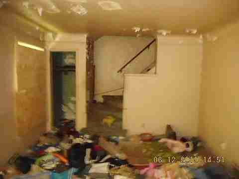 14328 Frankfort (6)_m.jpg